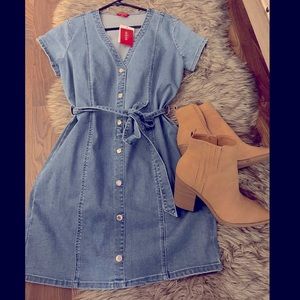Denim button down Guess dress